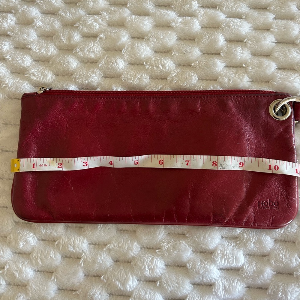 NOBO Red  Clutch